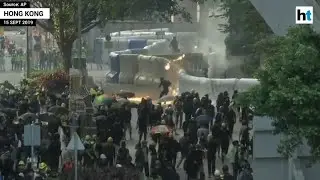 Hong Kong: Protestors lob petrol bombs, police retaliate with tear gas