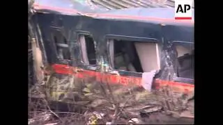 UK: SELBY: TRAIN CRASH LATEST (V)