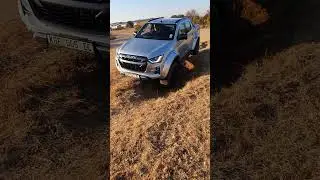 Isuzu AT35  axle articulation with Ride and Drive - MotorMatters and CHANGECARS