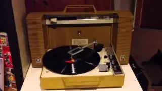 GE wildcat record player