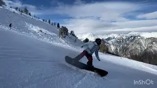 Practice for Snowboard to make best jumping turns   #snowboarding #carving