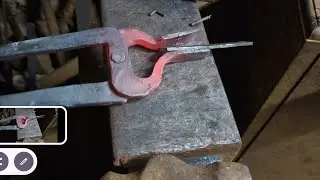 Forging my First Tong ! Full Making - No Power Hammer 