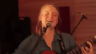 Sarah Blake - Free (STFD Studio Session)