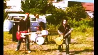 Hi-STANDARD - Kids Are Alright [OFFICIAL MUSIC VIDEO]