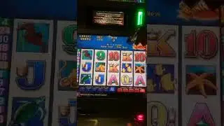 Banana King slot bonus