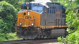 A Pair Of GE ET44AH's On CSX Mixed Freight Train Q410