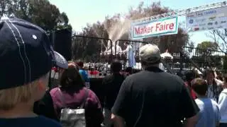 Eppy Bird Mentos-Diet Coke Demonstration
