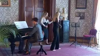 Dimitrij Šostakovič - Kus č. 1 - Duo pro 2housle a klavír