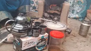 “चूल्हे पर रोटी बनाना | Village Cooking Vlog | Desi Lifestyle”