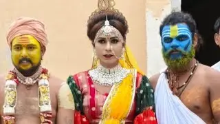 simran Lguru is live