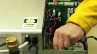 How to replace the PCB   Alde 3010 EU Spec