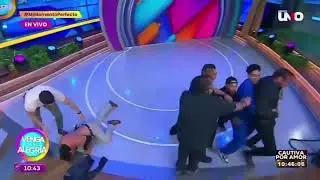 Alberto &ldquo;El Patr&oacute;n&rdquo; hace un cibern&eacute;tico vs Kahwagi en VLA [2025]