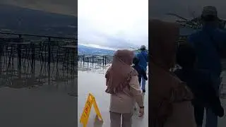 Melihat keindahan alam di Puncak Cisarua Bogor disertai Hujan Deras #cool #puncak #bogor #cisarua 