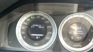 Volvo V60 D5 215 HP acceleration