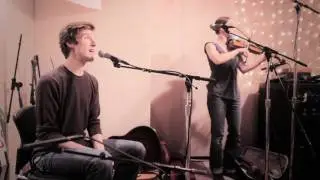 Ben Sollee and Daniel Martin Moore - Dear Companion (Live on KEXP)