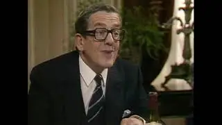 Yes, Prime Minister - Civil Service pay rise, bookkeeping magic