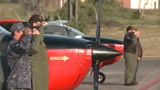 Defensa recibió tres aeronaves donadas por Chile