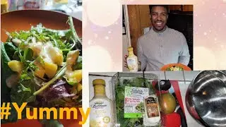 How to make Delicious Baby Spinach Mango Avocado Salad
