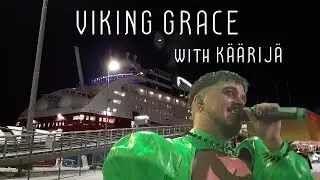 k&auml;&auml;rij&auml; took my camera on stage | M/S Viking Grace cruise