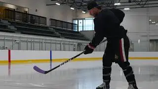 How to do a great backhand shot to score more hockey goals in 2022