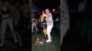lino y iris #bachataflow #profesionaldancer #bachata #bailandobachata #baile #bachatadominicana #rd