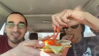 Hat Creek Burger Company Grilled Chicken Sandwich Fast Food Review