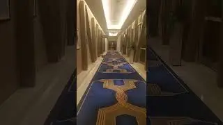 AWS Re:invent shortcut - Sky bridge between the Venetian tower  and Venezia tower at floor 10