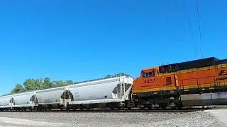 BNSF Southern Transcon:  unit 2 x 2 sand train with MIXED power  09/22/2018