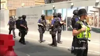 Дар робита бо ҳамлаи ахири Лондон 12 кас боздошт шуданд