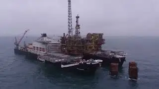 Pioneering Spirit removes the Brent Bravo topsides