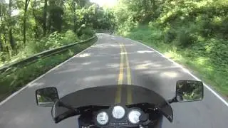 RG500 Chasing Rick Lance on a Gamma