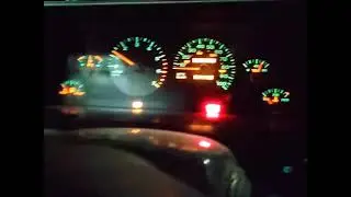 мотор Магнум 318 v8 5.2 Гранд Чероки дорестайл.