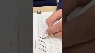 Another day practicing drills ✍🏽 #copperplatecalligraphy #lefthanded #moderncalligraphy #lettering