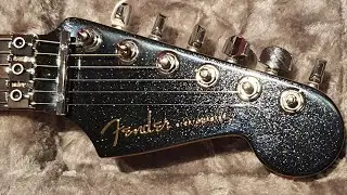 Fender American Ultra Luxe HSS Floyd Rose Mystic Black Stratocaster - Up Close Video Review