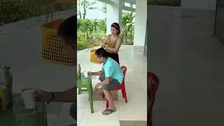 He sacrificed a chair so she could sit comfortably. 😂🤣  #couples #funny