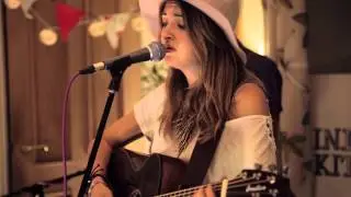Ward Thomas - Caledonia (Indie Kitchen Session)