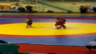 Louafi Mohamed Riad (I.R.H.D) (Maillot Bleu) 1/2 championat d'algerie de lutte Libre 2014 - STAWALI-