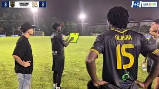 Some instructions comes from the coach, in the middle of the game
