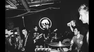 Green Day and SWMRS - Live at 1-2-3-4 Go! Records, Oakland, California, USA, December 18, 2016
