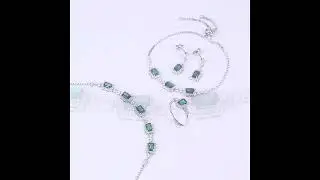 Emerald Diamond Necklace -  May Birthstone Necklace #giftforgirlfriend #giftformom