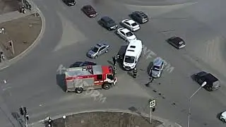 Полуденное ДТП на Мира \ Героев Самотлора