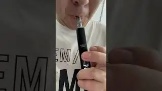 Xmax V3pro vaporizer ！ nice vape.  You must have a try !