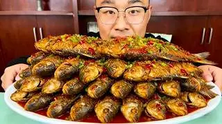 【沉浸式吃播】Duang～的暴击！金黄酥脆的酥鱼出锅！咬一口咔滋响，香迷糊了