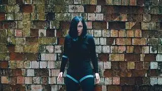 Jahrund - Your Girl Android Has No Blood