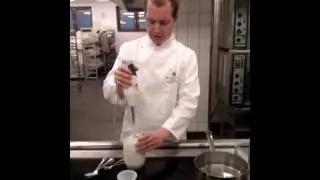 molekyl&aelig;r gastronomi ( gelering )