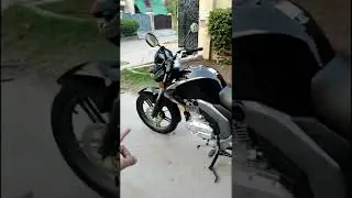 Watch our quick walkaround video of Suzuki GSX125 for more details:  