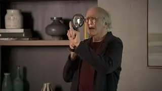 Curb Your Enthusiasm - Larry makes himself at home