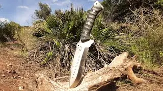 Dia de paseo por el campo  y probamos el J&V  CDS EXPLORER  cuchillo  de supervivencia, BESTIAL