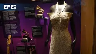 Abre exhibici&oacute;n de Selena que re&uacute;ne objetos &iacute;ntimos en momento clave para su familia