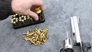 Using the Speed Beez Speed Loader With a .38/.357 Smith & Wesson 686 Revolver